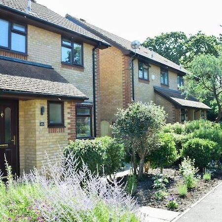Beautiful 3 Bed Home In The Heart Of New Forest Hordle Dış mekan fotoğraf