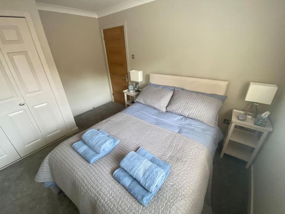 Beautiful 3 Bed Home In The Heart Of New Forest Hordle Dış mekan fotoğraf